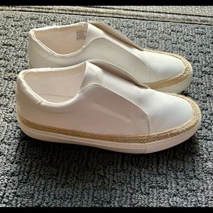 Steve Madden Dasher Slip Ons